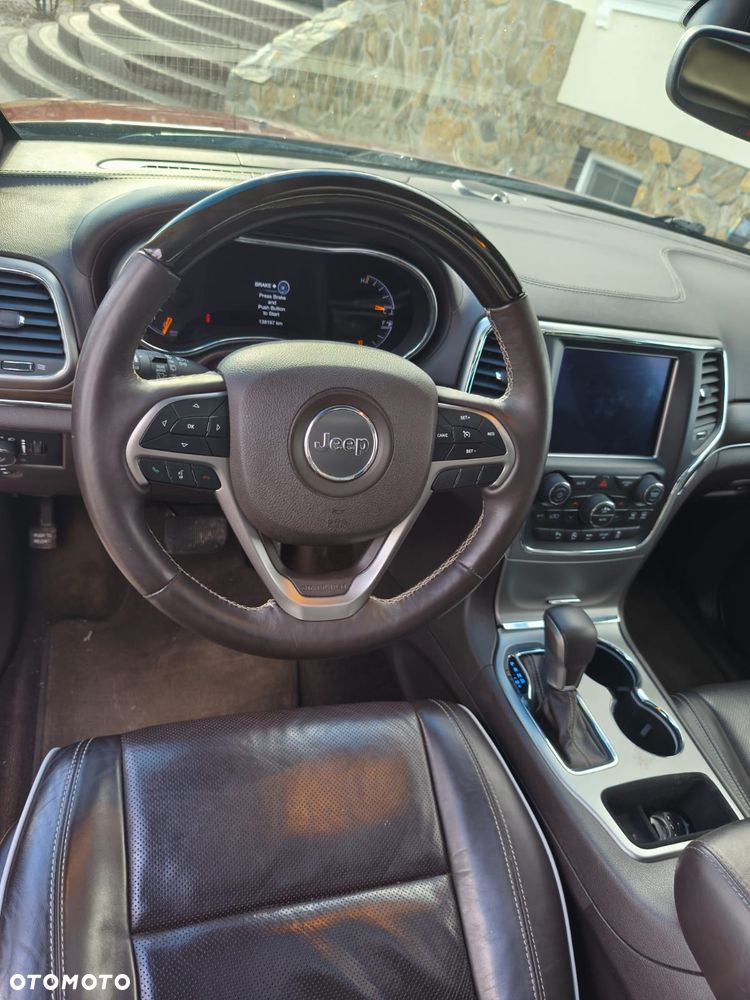 Jeep Grand Cherokee - 14