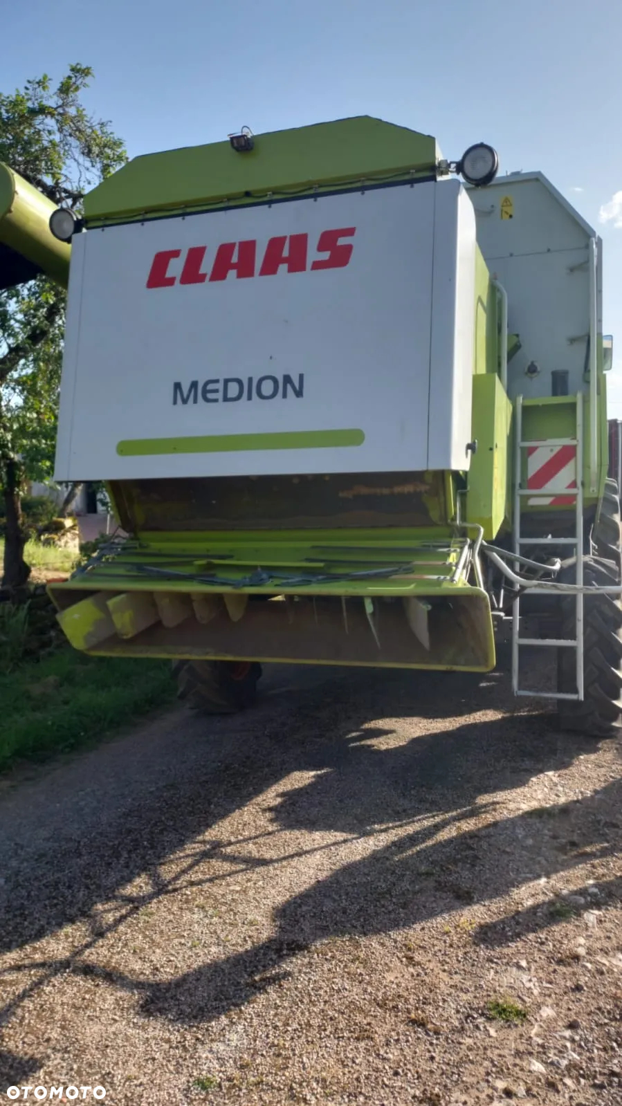 Claas Medion 340 - 8