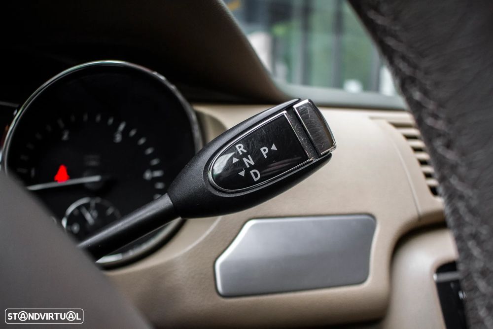 Mercedes-Benz R 280 CDi Longo - 16