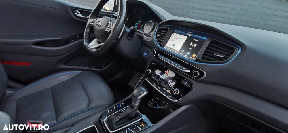 Hyundai IONIQ 1.6 GDI Premium - 15