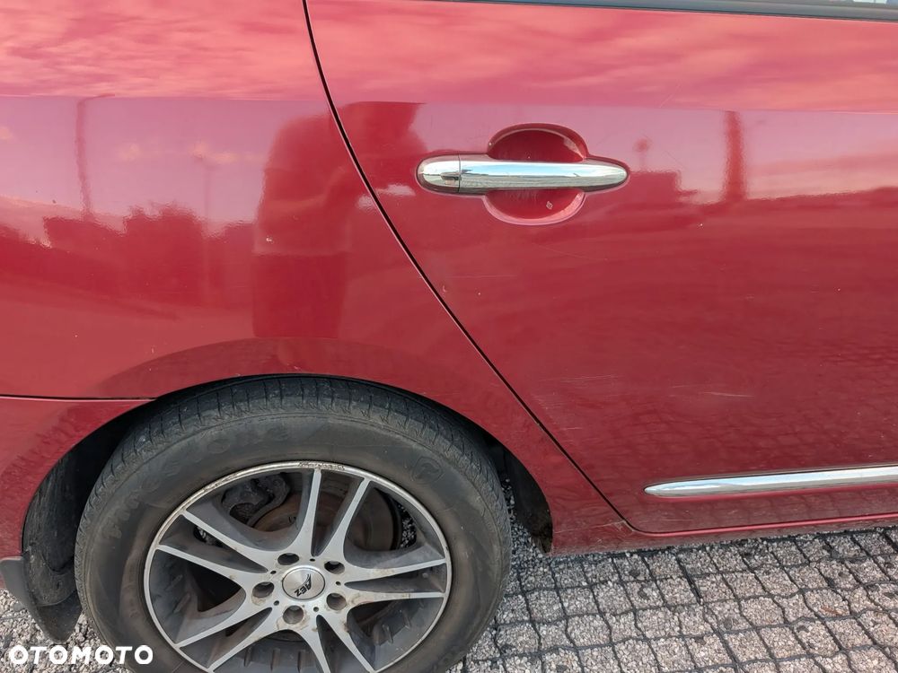 Kia Carens 2.0 CRDi Voyage - 6