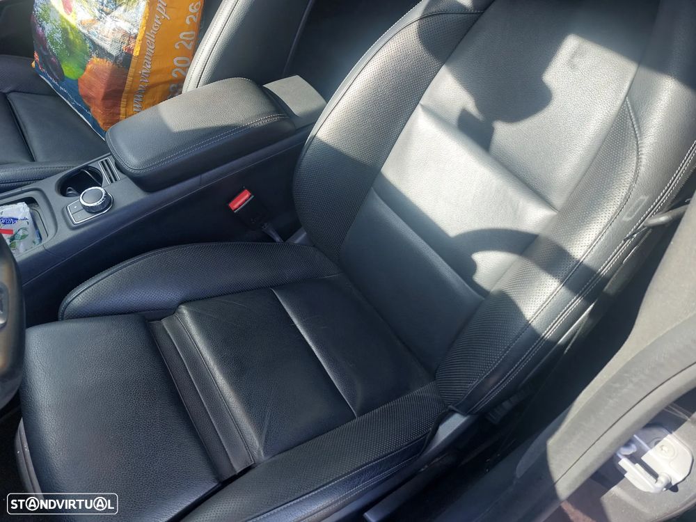 Mercedes-Benz CLA 220 Shooting Brake d 4Matic 7G-DCT AMG Line - 6