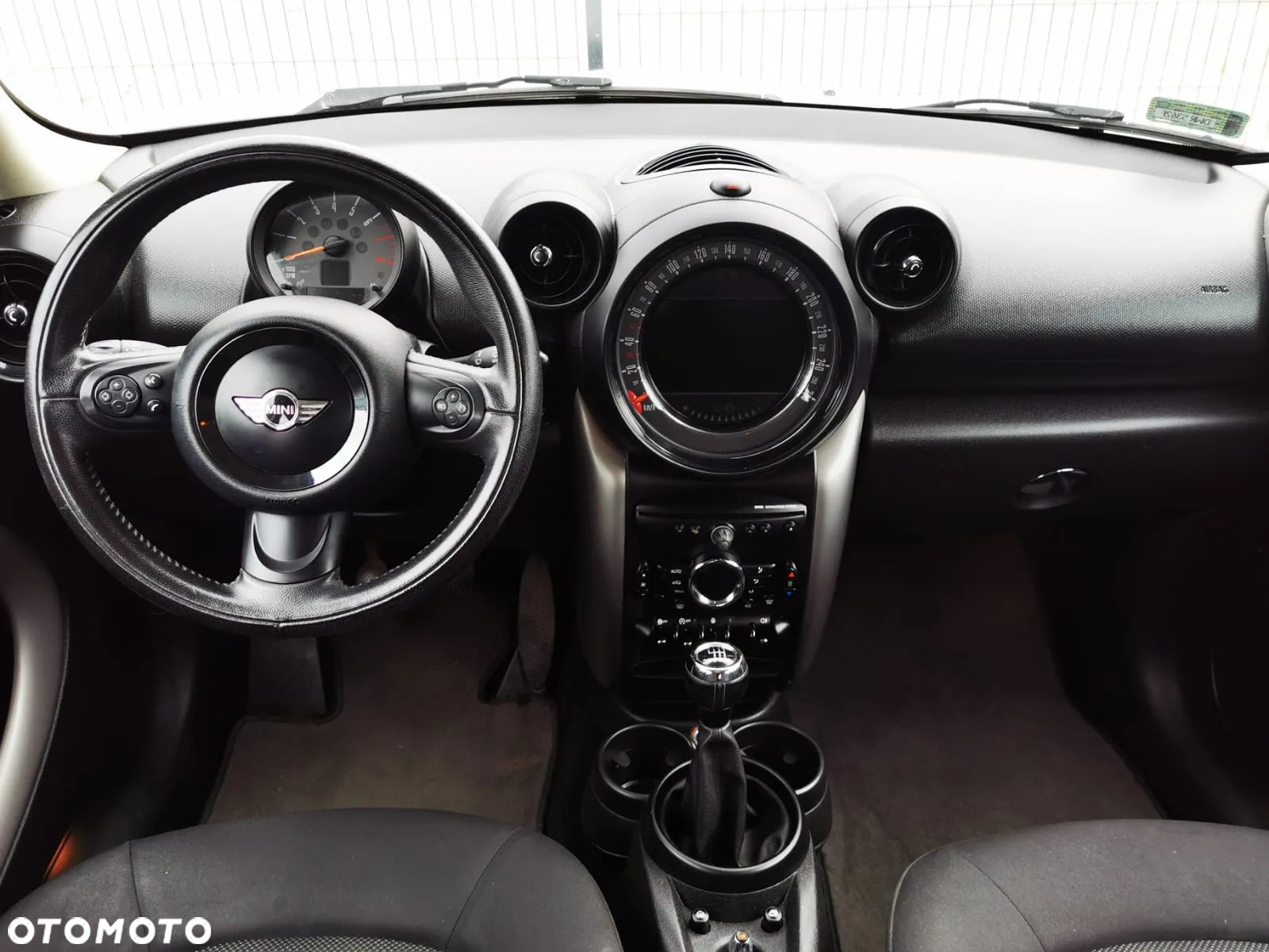 MINI Cooper Standard - 7