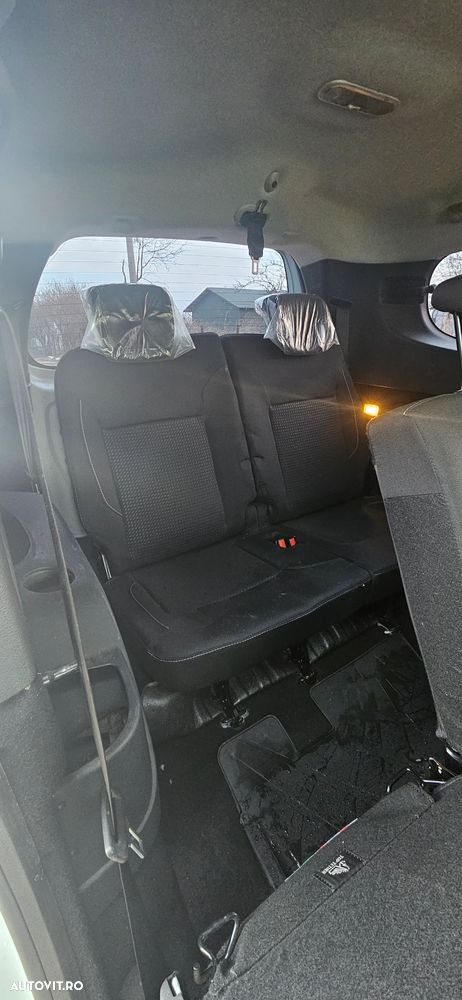 Dacia Lodgy 1.5 Blue dCi Laureate - 8