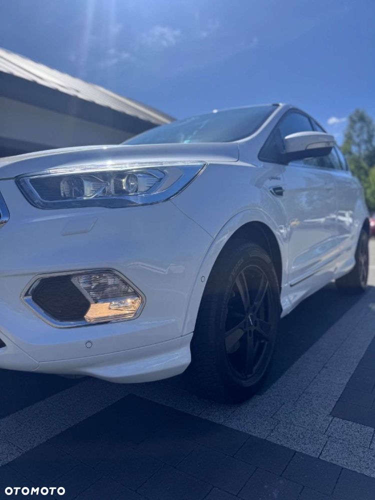 Ford Kuga - 38