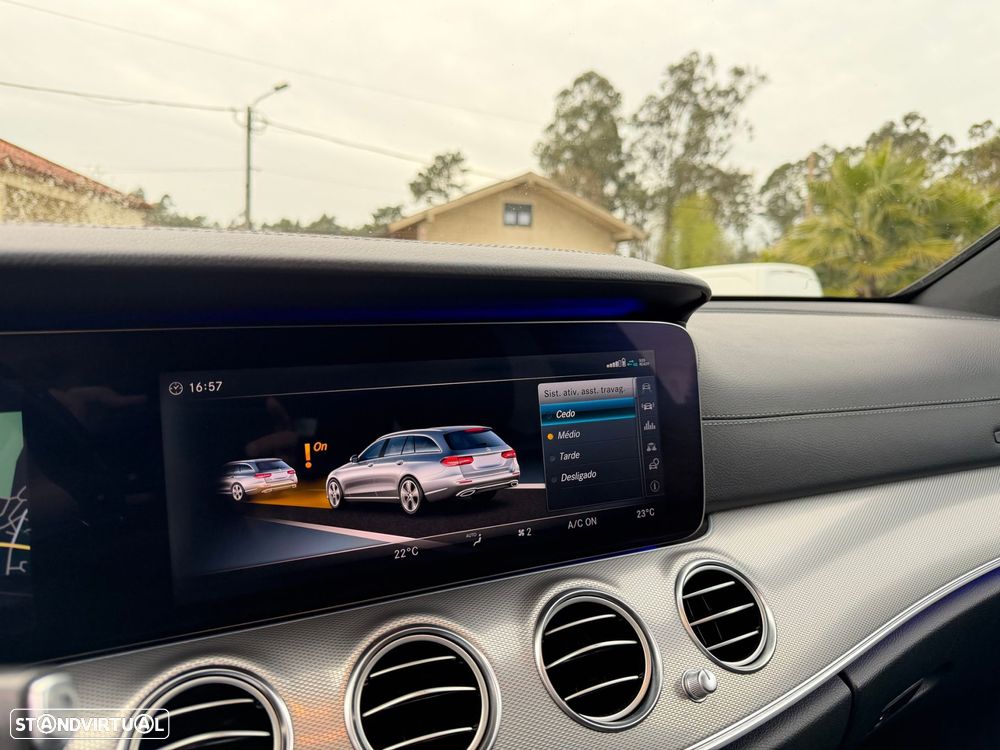 Mercedes-Benz E 220 d AMG Line 7L - 31