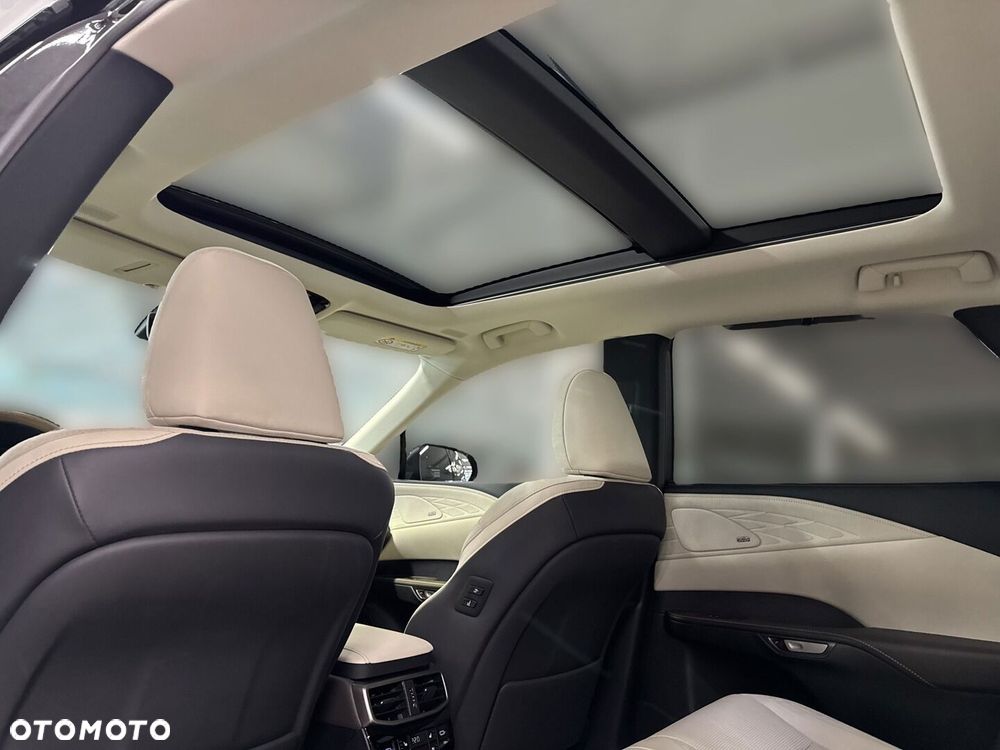 Lexus RX - 16