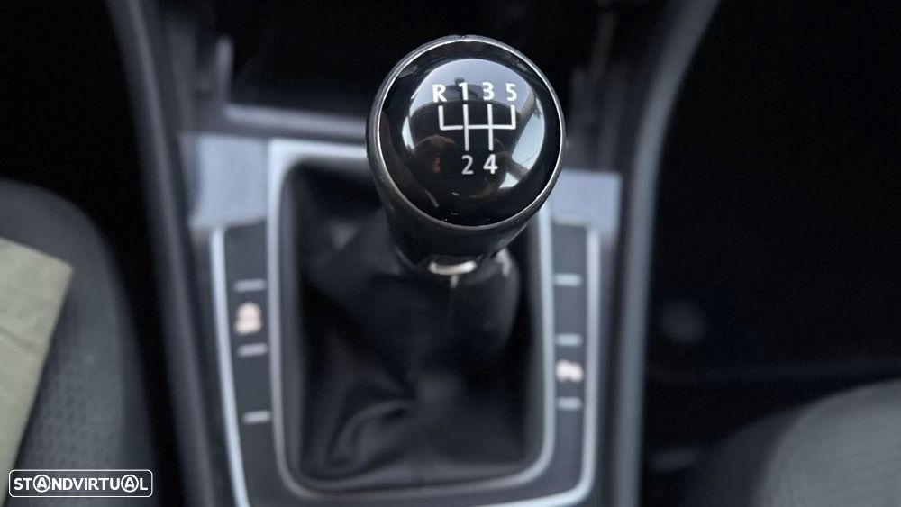 VW Golf Variant 1.6 TDi Highline - 44