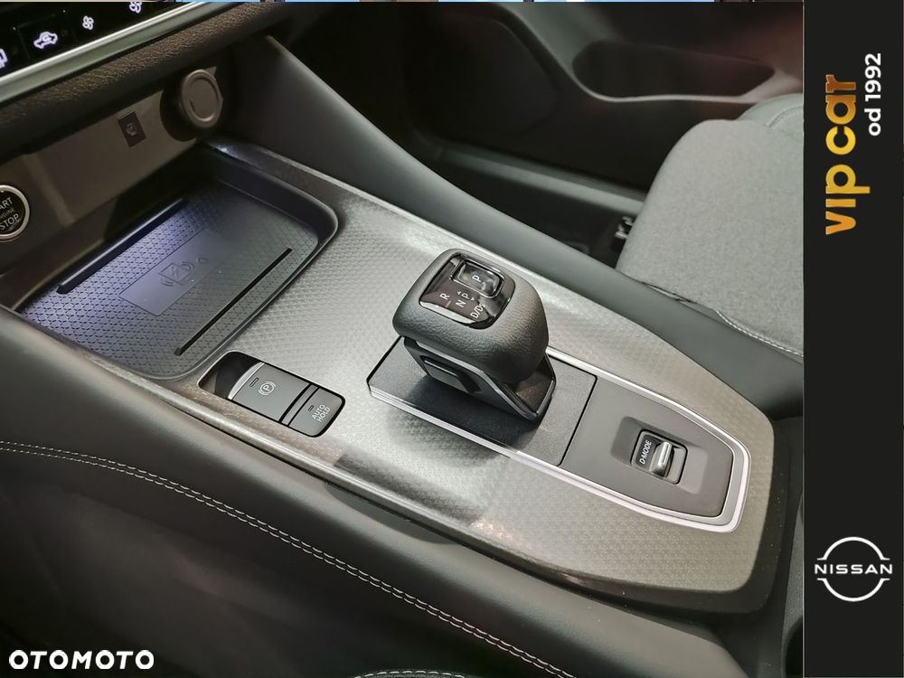 Nissan Qashqai 1.3 DIG-T MHEV N-Connecta Xtronic - 9