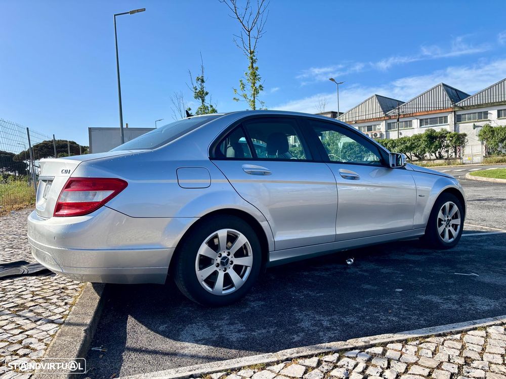Mercedes-Benz C 220 CDI Avantgarde BlueEfficiency Aut. - 13