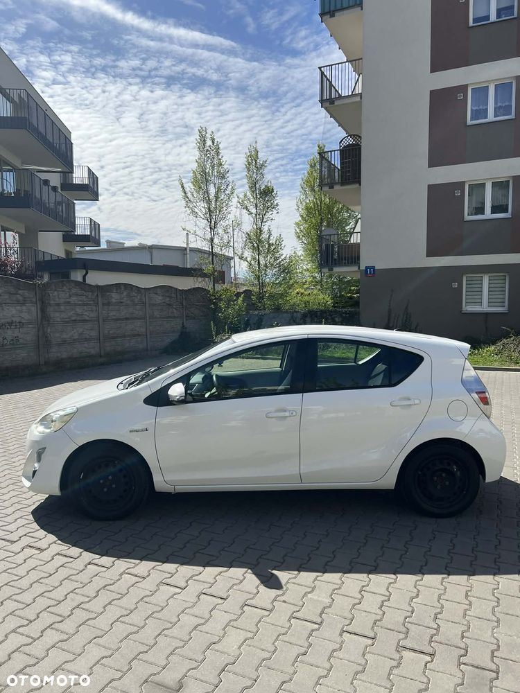 Toyota Prius - 2
