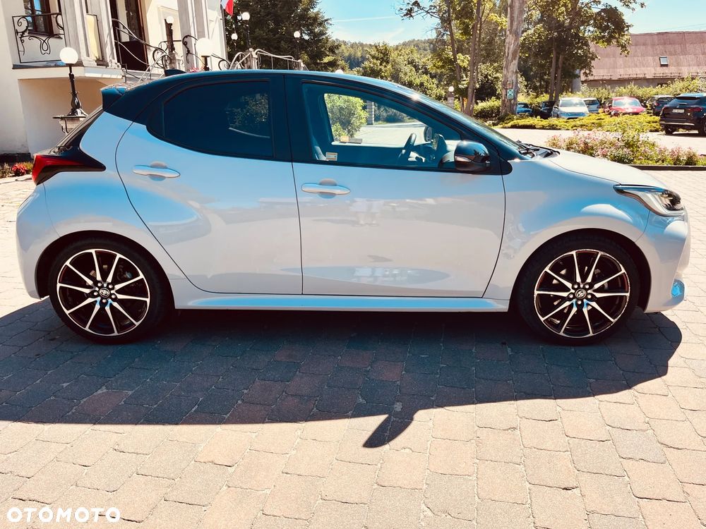 Toyota Yaris 1.5 VVT-i GR SPORT - 6