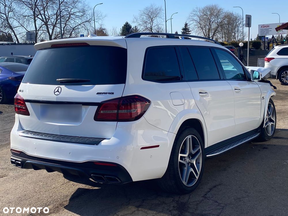 Mercedes-Benz GLS - 10