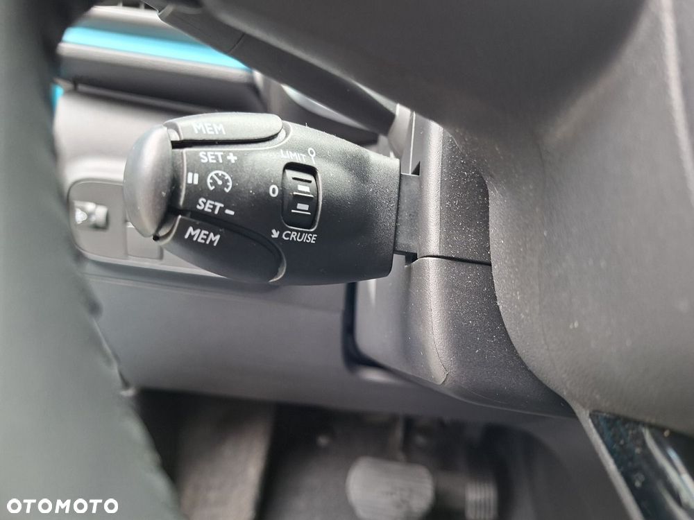 Citroën C3 1.2 PureTech Shine EAT6 - 20