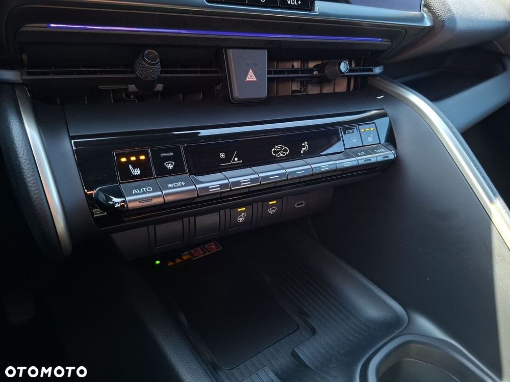 Toyota C-HR 1.8 Hybrid Executive - 26