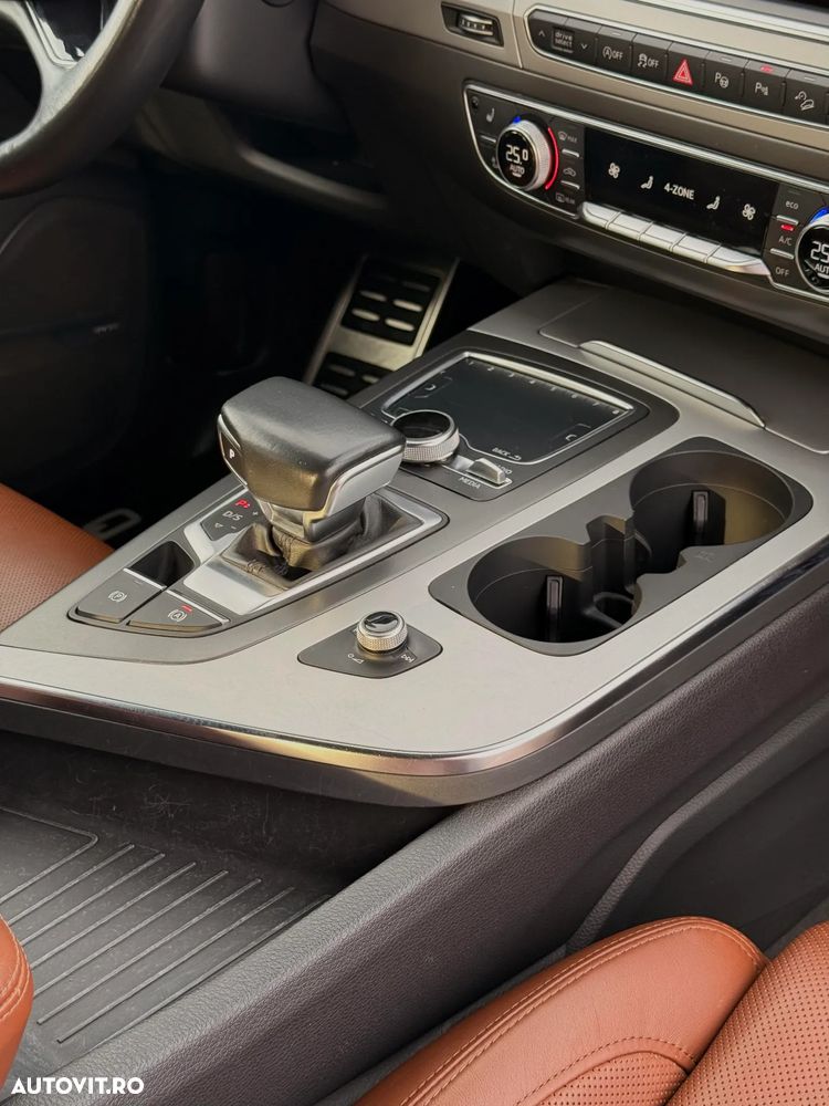 Audi Q7 50 TDI quattro Tiptronic S line - 13