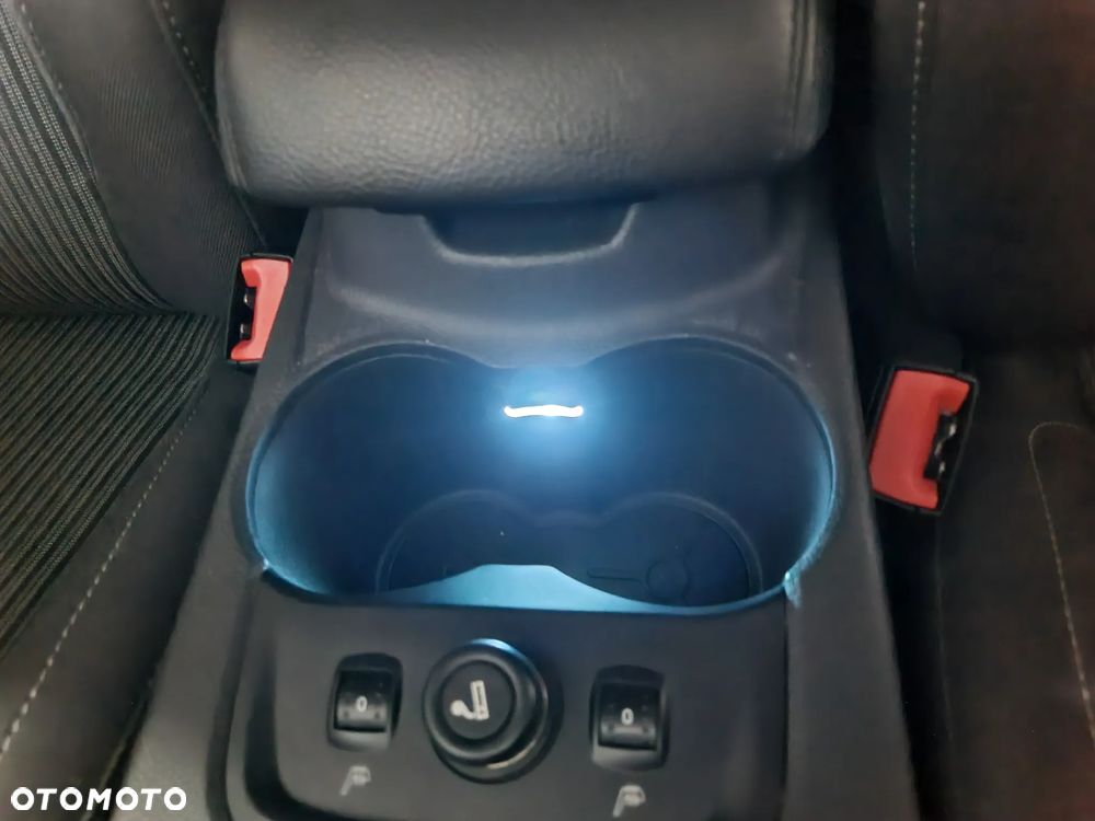 Ford Focus 2.0 TDCi Titanium - 35