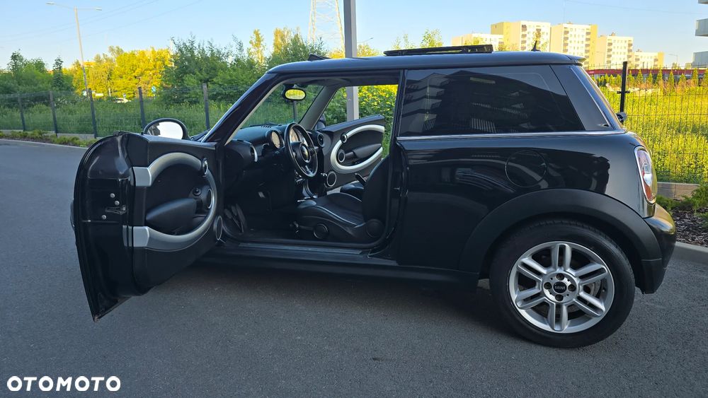 MINI Cooper - 32