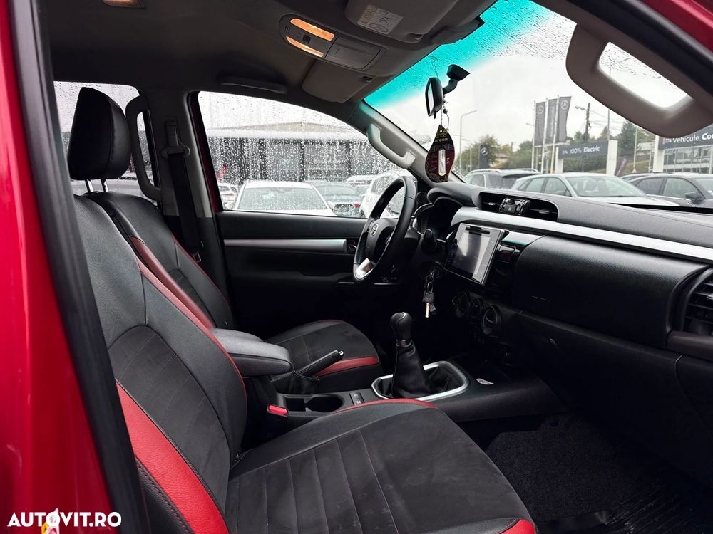 Toyota Hilux - 13