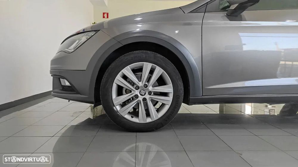 SEAT Leon X-Perience - 43