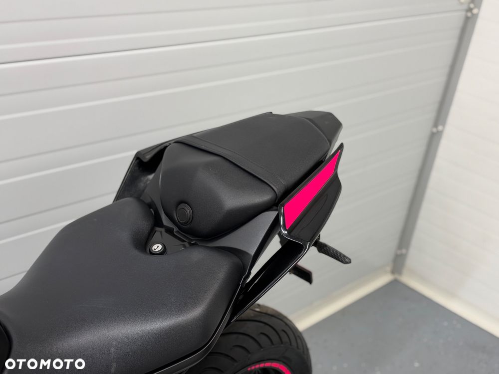 Yamaha R125 - 29
