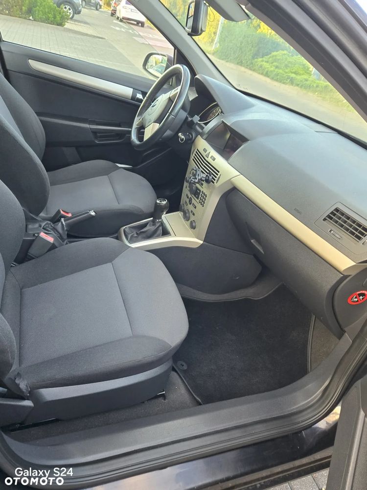 Opel Astra - 11