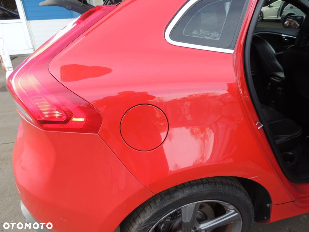 Ćwiartka nadwozia prawy tył Volvo V4o II '14 R-Design T2 - 1