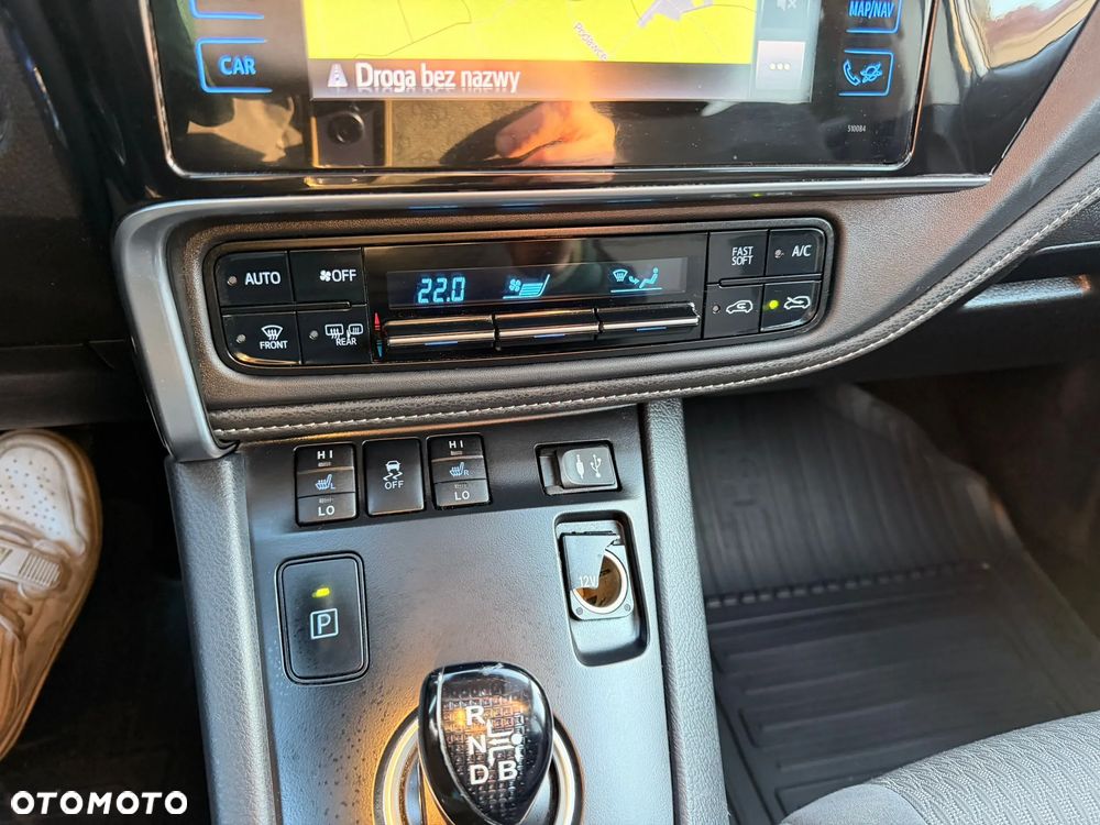 Toyota Auris Hybrid 135 Prestige - 19