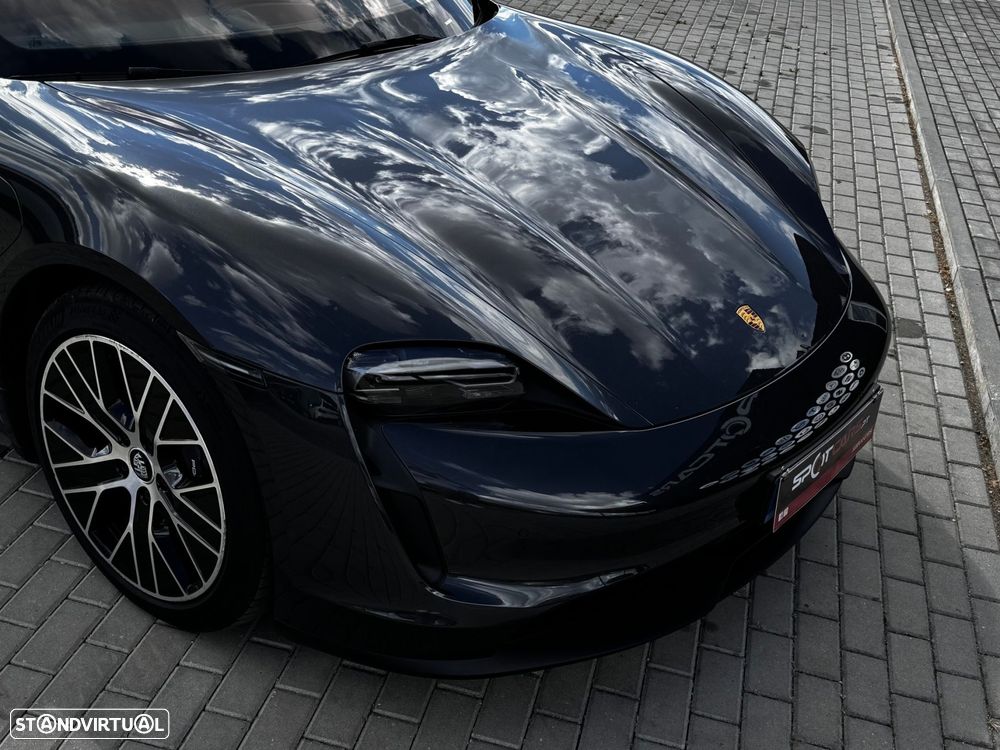Porsche Taycan Bateria Performance Plus - 11