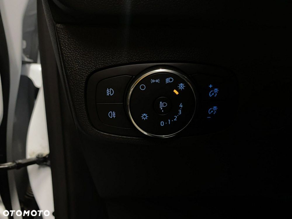 Ford Focus - 31
