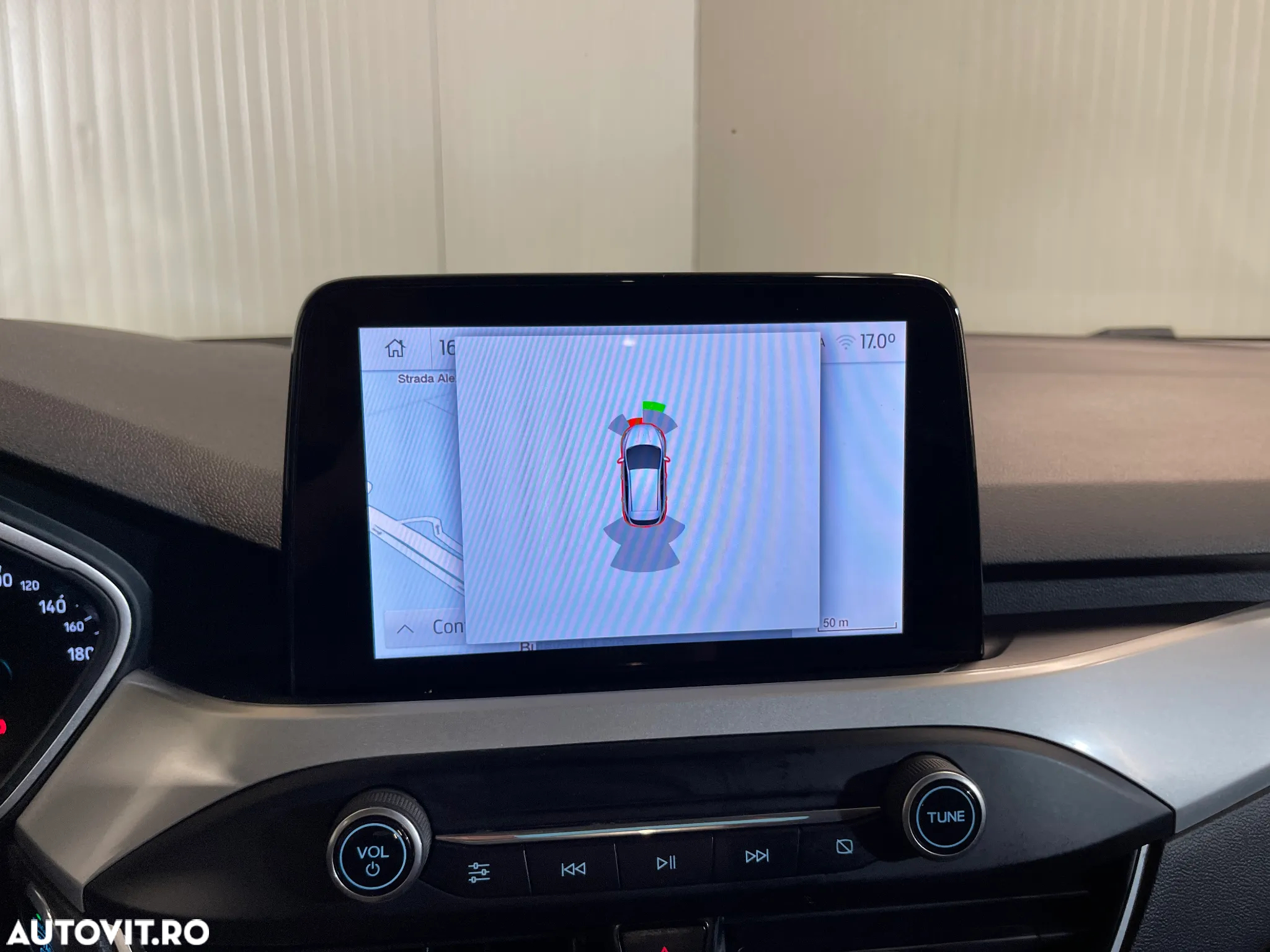 Ford Focus 1.0 EcoBoost MHEV Connected - 12