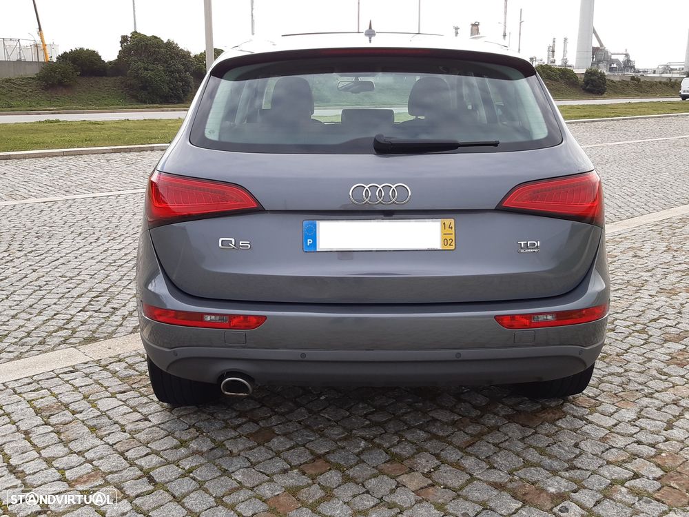 Audi Q5 2.0 TDi quattro Business Line S-tronic - 5