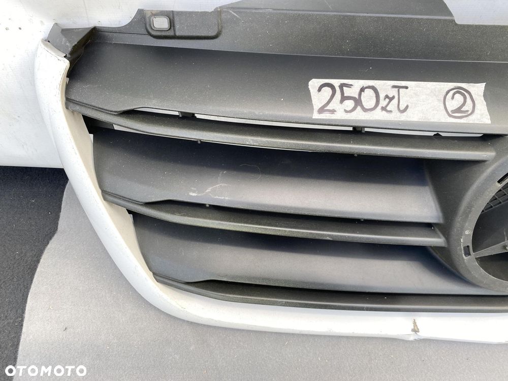 SPRINTER 907 910 17- ATRAPA GRILL PRZEDNI MASKOWNICA PRZÓD Z RAMKĄ BIAŁĄ - 5