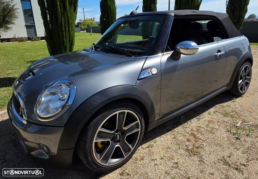 MINI Cabrio Cooper S Auto - 10
