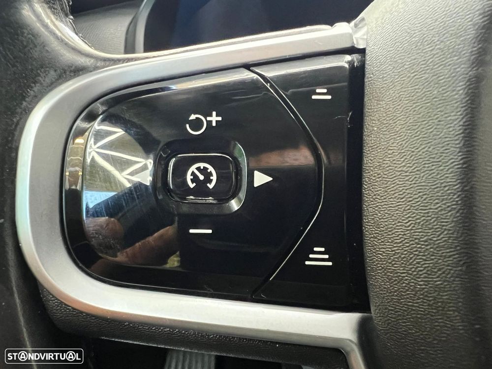 Volvo XC 90 2.0 T8 PHEV Inscription AWD - 24