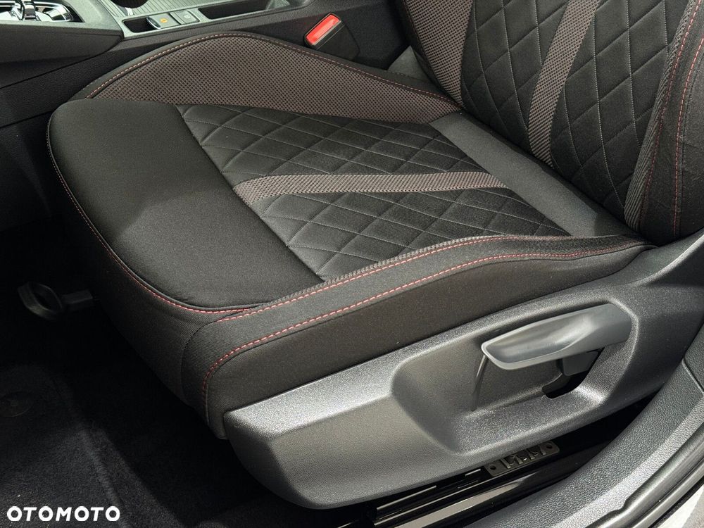 Skoda Octavia 1.4 TSI Plug-In Hybrid RS DSG - 11