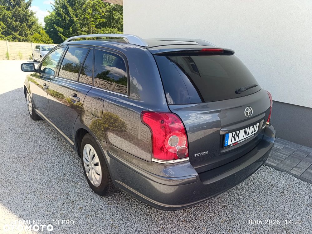 Toyota Avensis 1.8 VVT-i Combi - 6