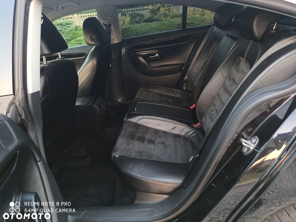Volkswagen Passat CC - 11