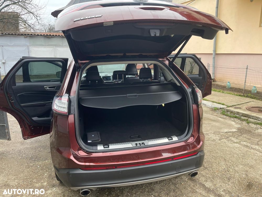 Ford Edge 2.0 TDCi Powershift Titanium - 31