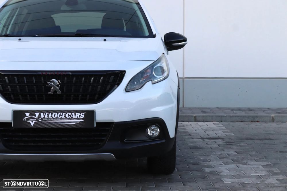 Peugeot 2008 1.2 PureTech GT Line - 22