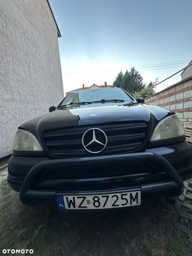 Mercedes-Benz ML - 1
