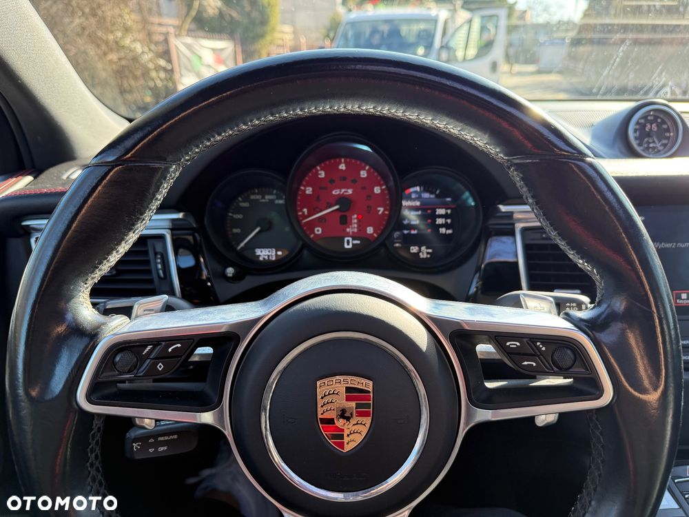 Porsche Macan GTS PDK - 21