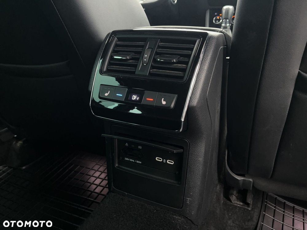 Skoda Superb 2.0 TDI SCR Sportline DSG - 14