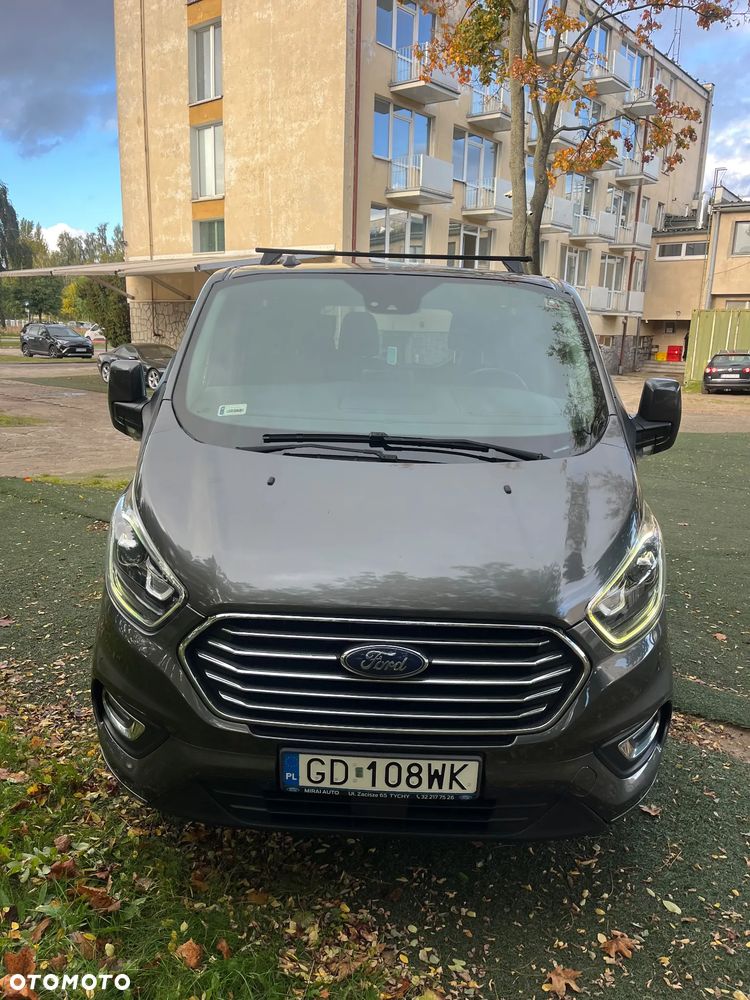 Ford Tourneo Custom - 5