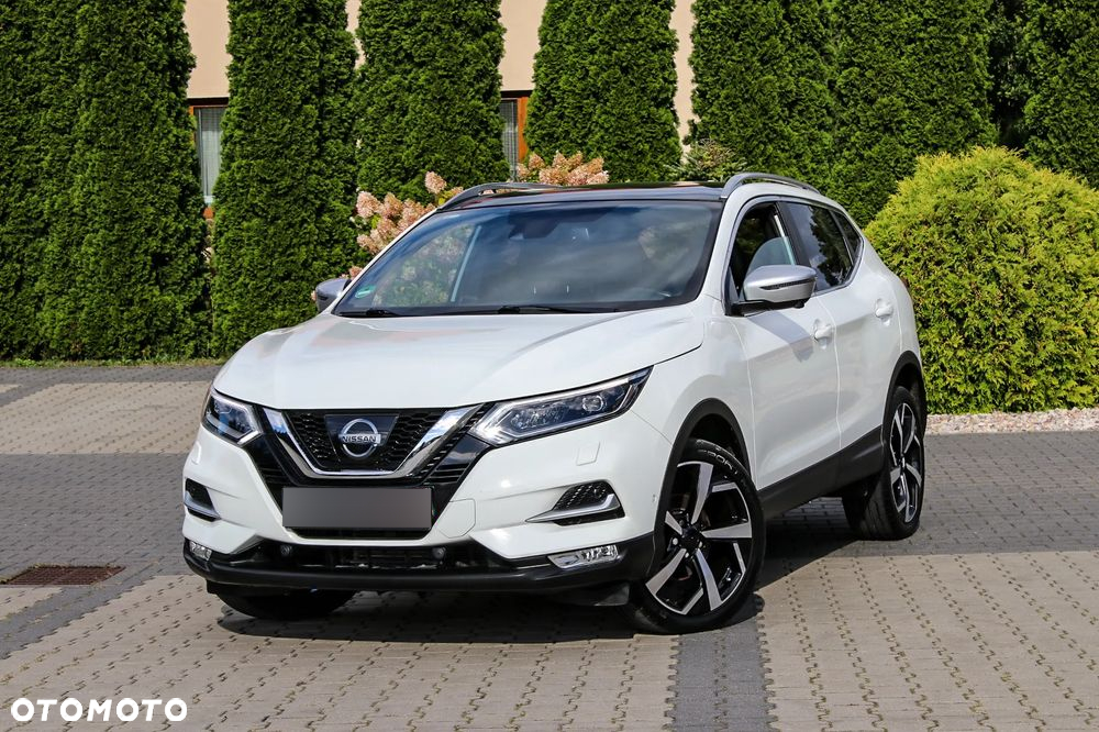 Nissan Qashqai 1.2 DIG-T Xtronic TEKNA+ - 4