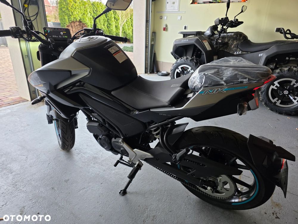 CFMoto NK - 17