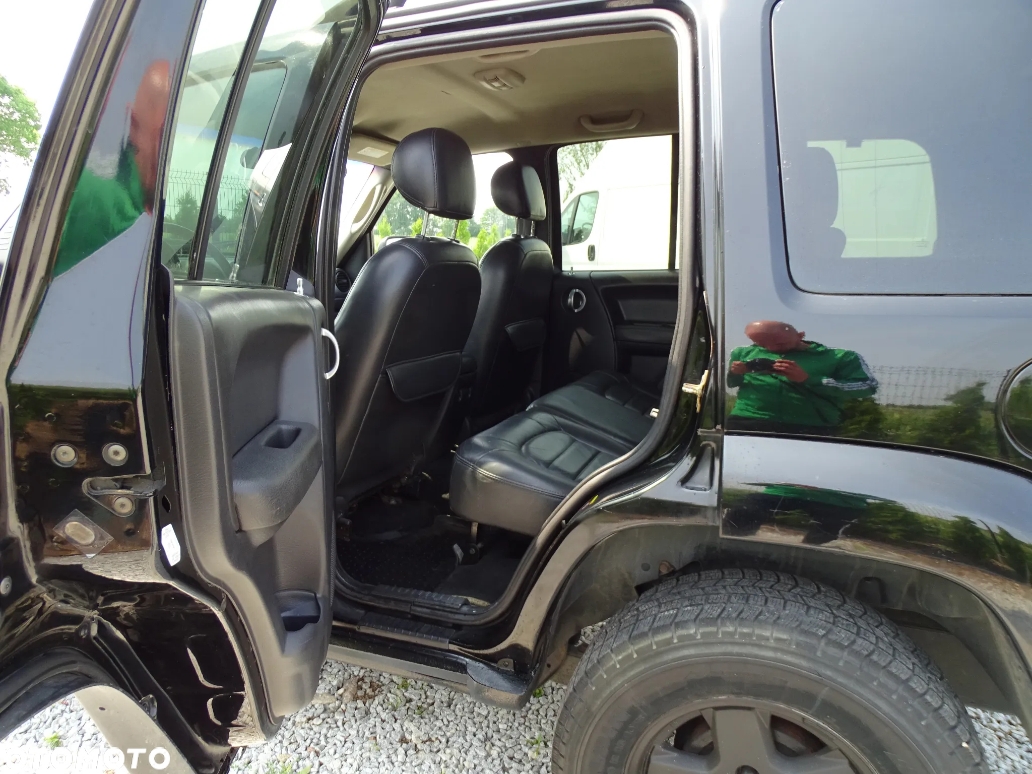 Jeep Liberty 3.7 4x4 - 8