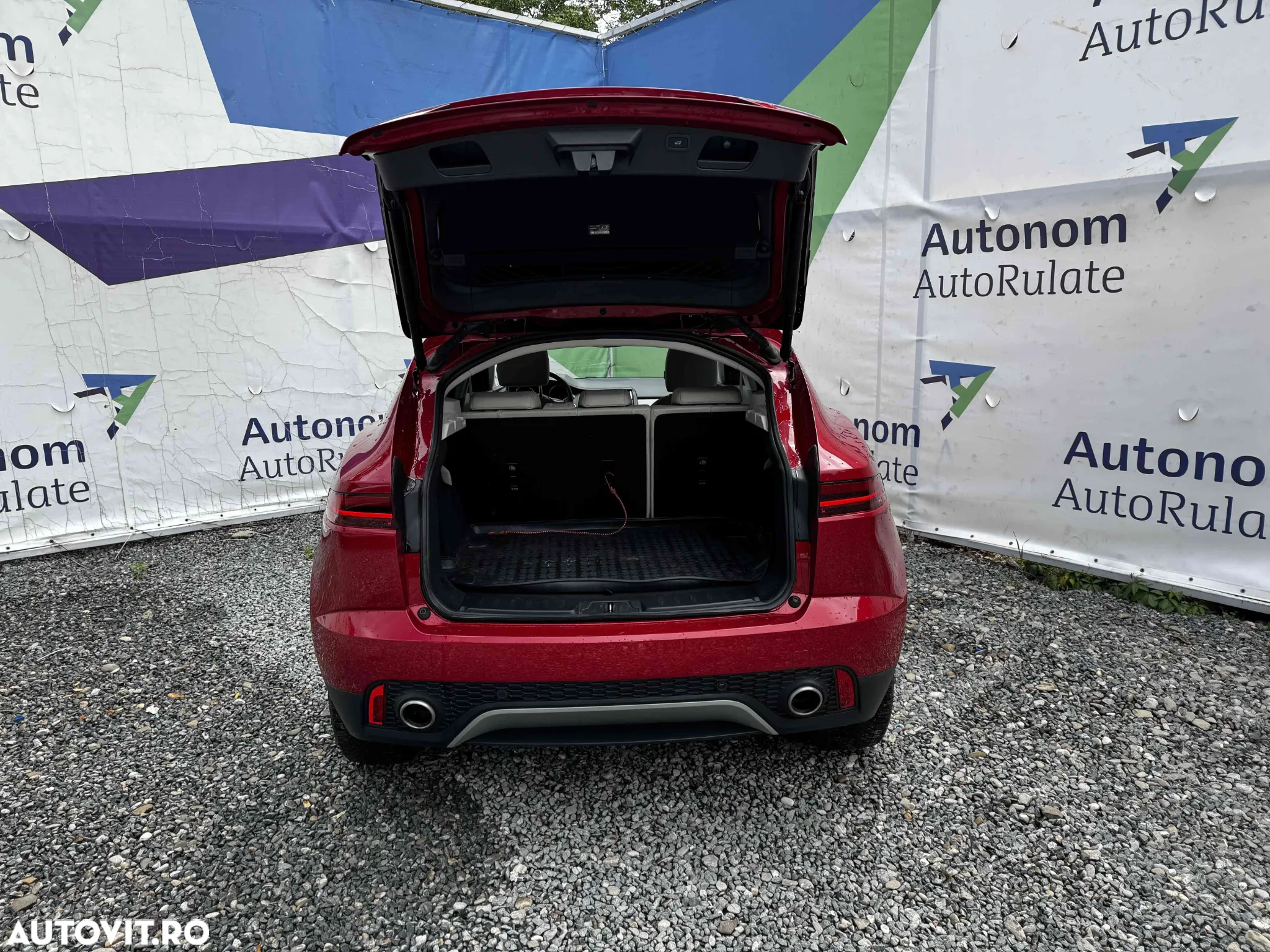 Jaguar E-Pace - 6