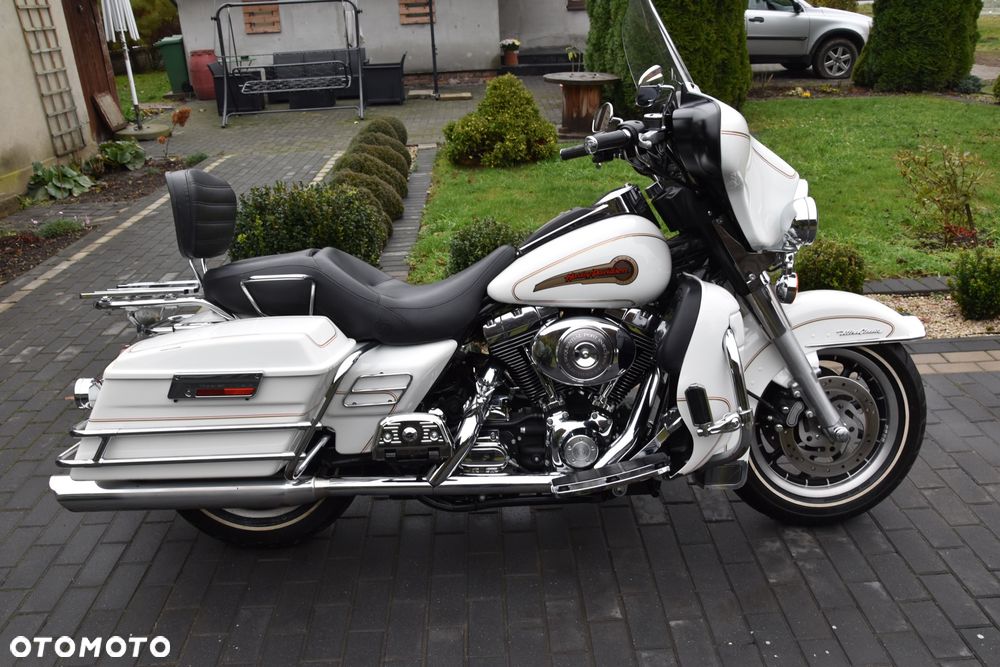 Harley-Davidson Touring Electra Glide - 2