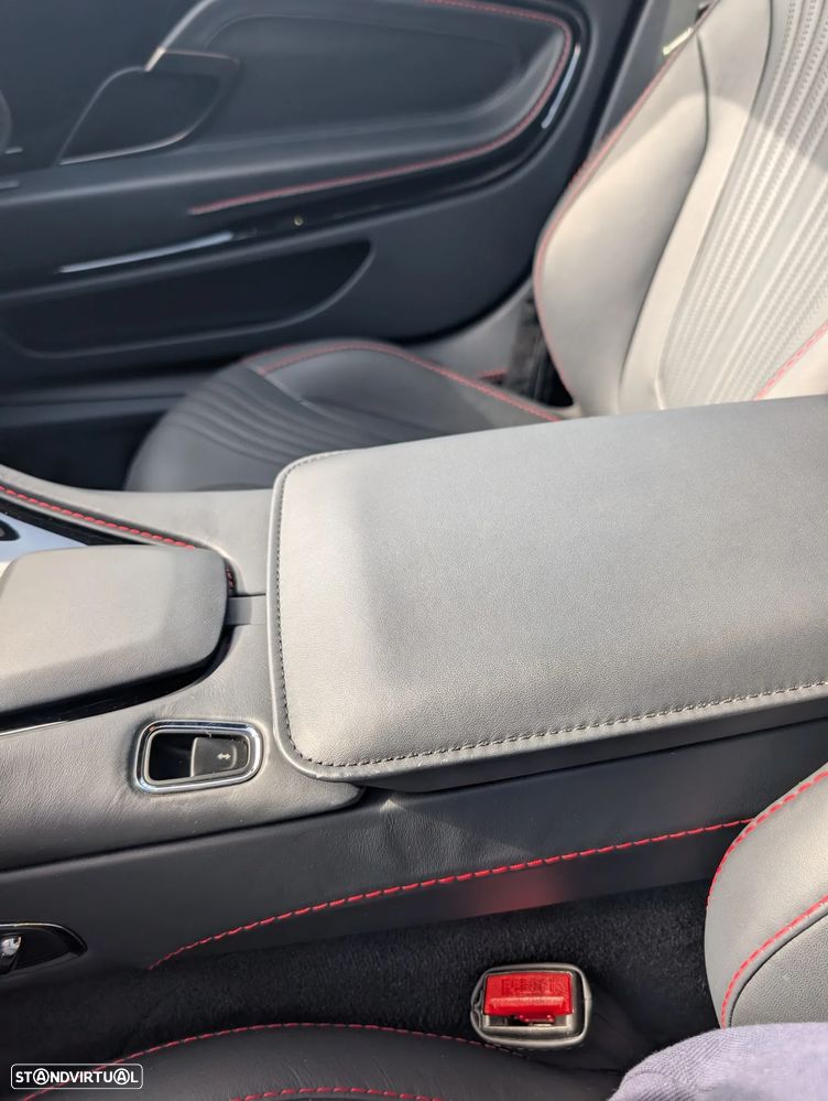 Aston Martin DB11 Coupé V8 Auto - 22